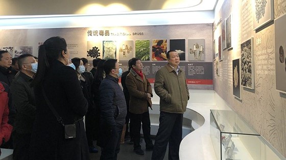 毒品禍害無(wú)窮，禁毒任重道遠(yuǎn)